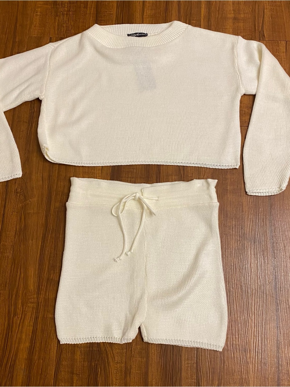 New Ladies Cream Sweater  Knit Set  Drawstring Shorts Crop Sweater